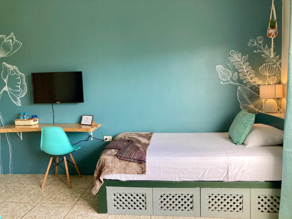 El Nido Boutique B&B Puerto López Екстериор снимка